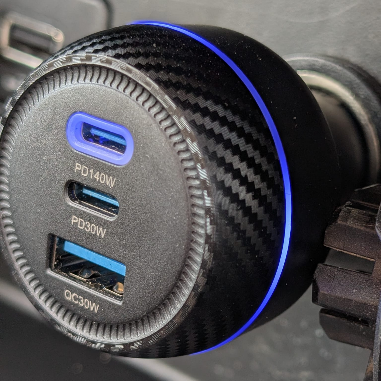 165W USB-C Car Charger – Starlink Mini Ready