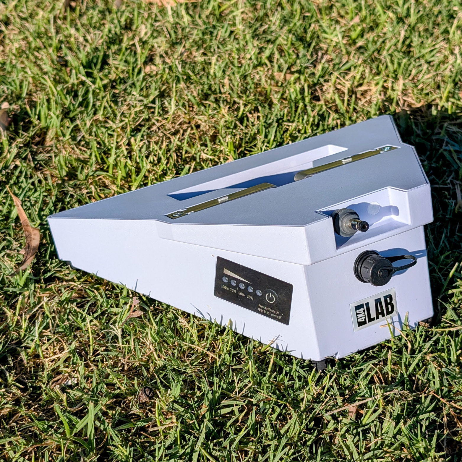 Slide-On PowerBank for Starlink Mini – 180Wh Off-Grid Battery | Up to 9 Hours Runtime